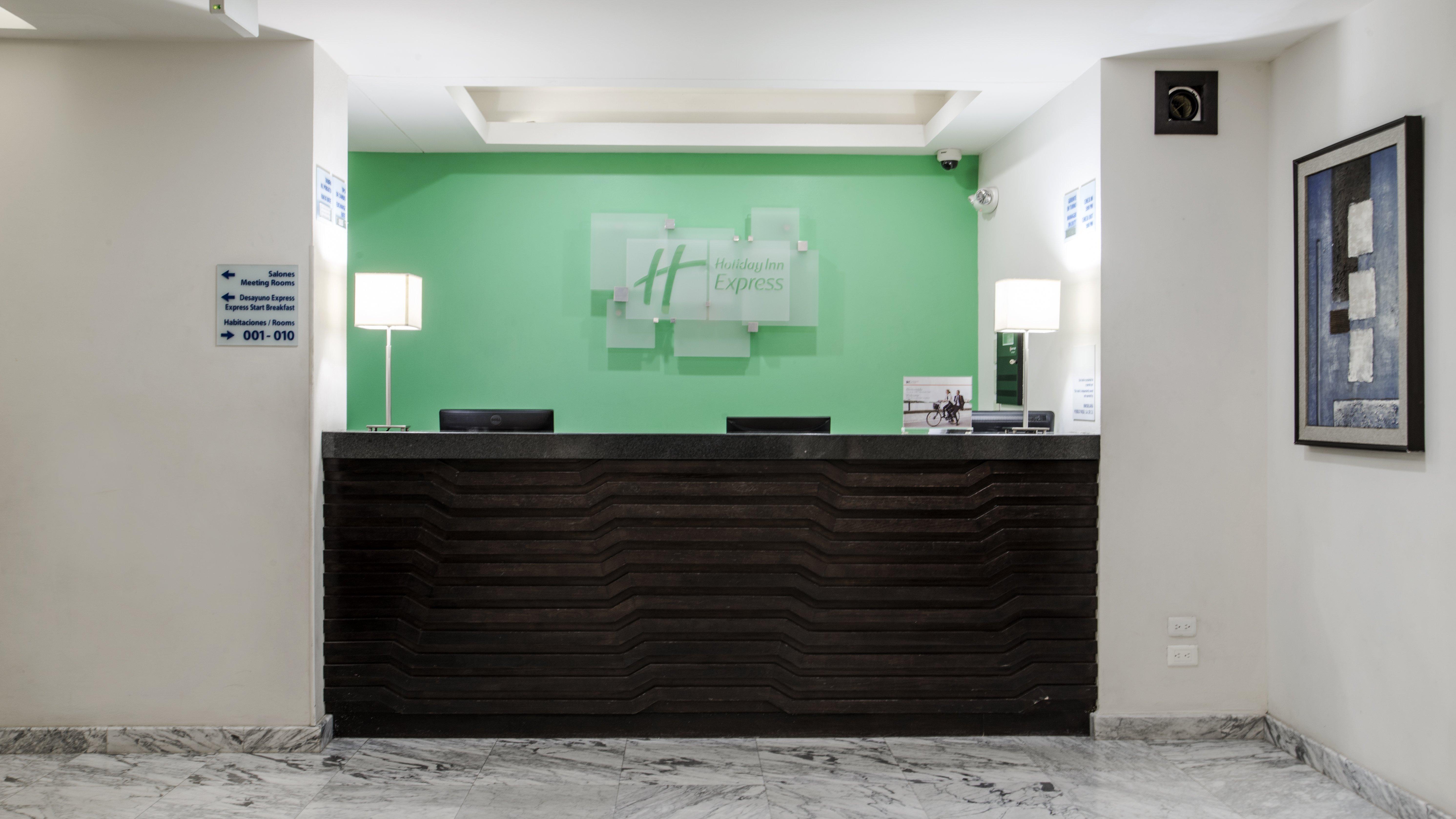 Holiday Inn Express Guaymas By Ihg Buitenkant foto Holiday Inn Express lobby