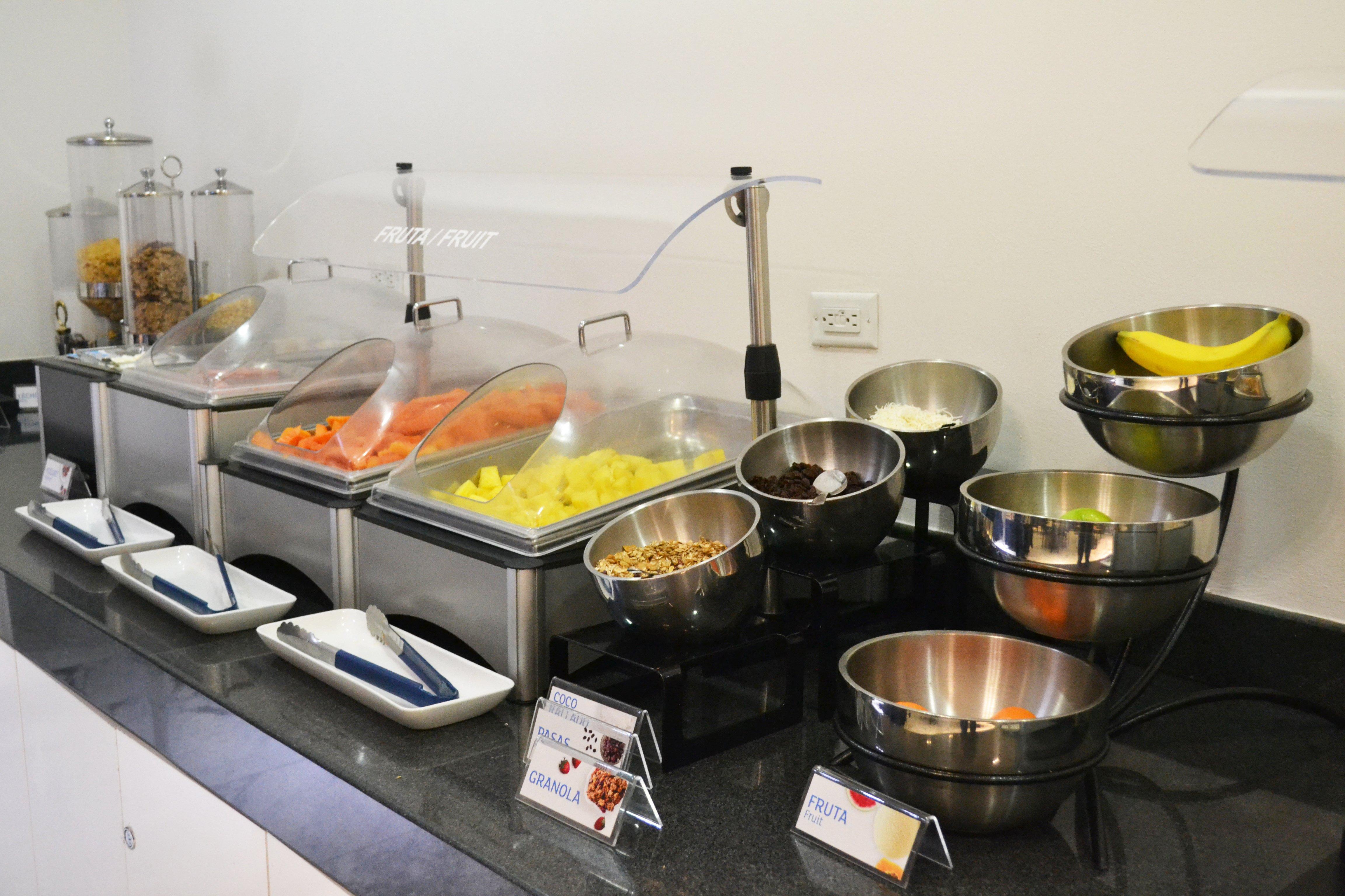 Holiday Inn Express Guaymas By Ihg Buitenkant foto A cereal bar