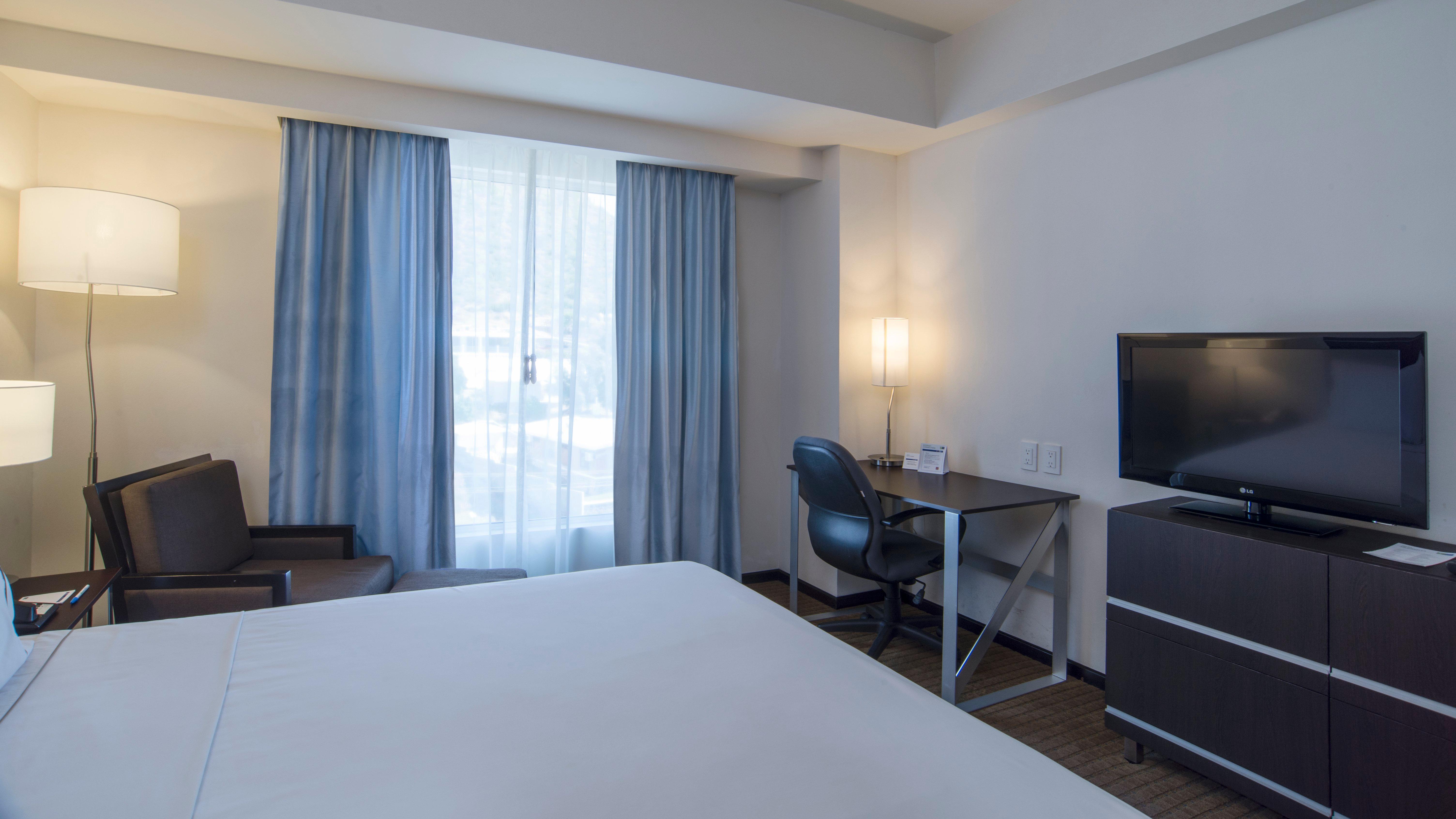 Holiday Inn Express Guaymas By Ihg Buitenkant foto A typical room at the Residence Inn
