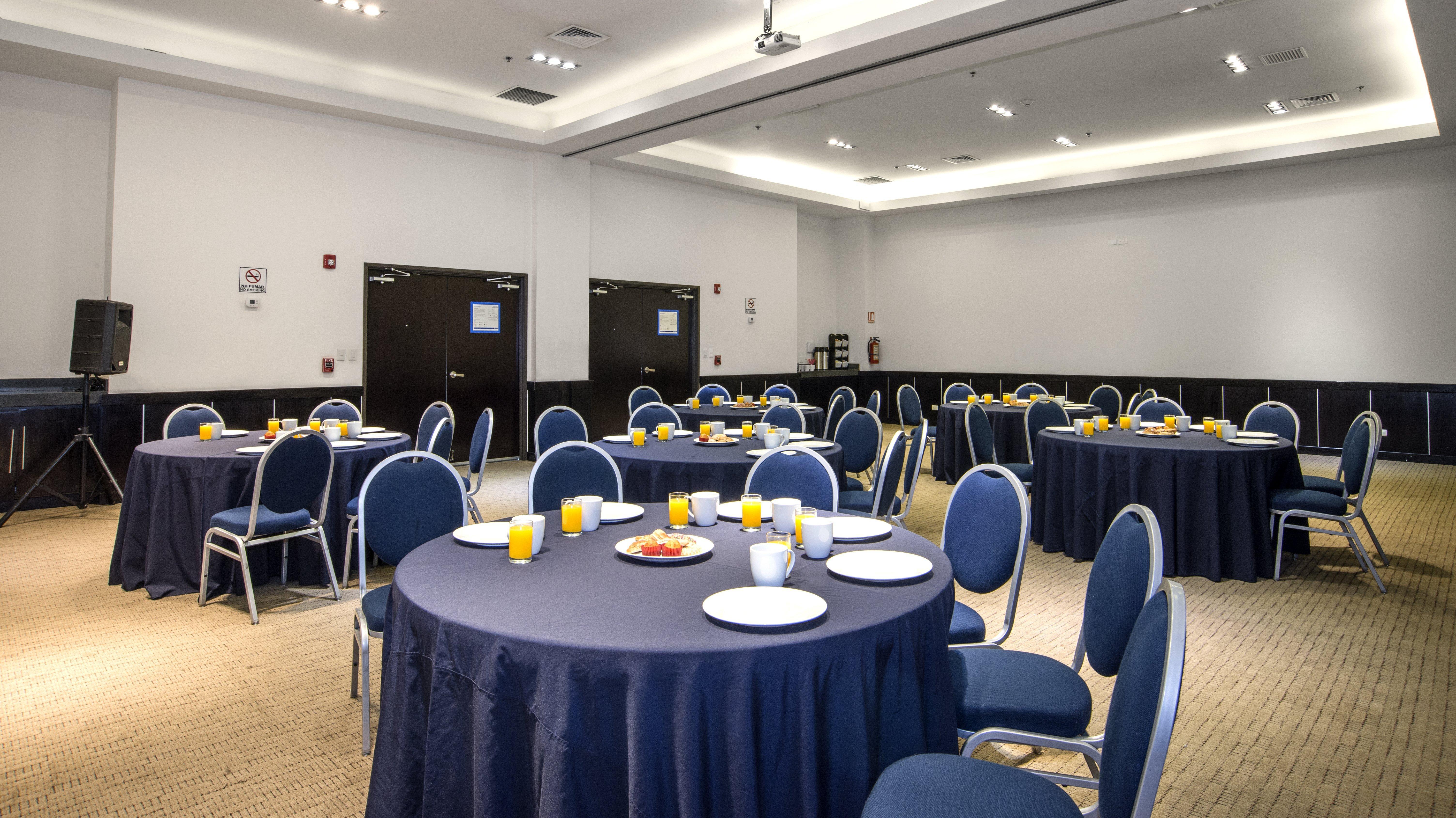 Holiday Inn Express Guaymas By Ihg Buitenkant foto Meeting room